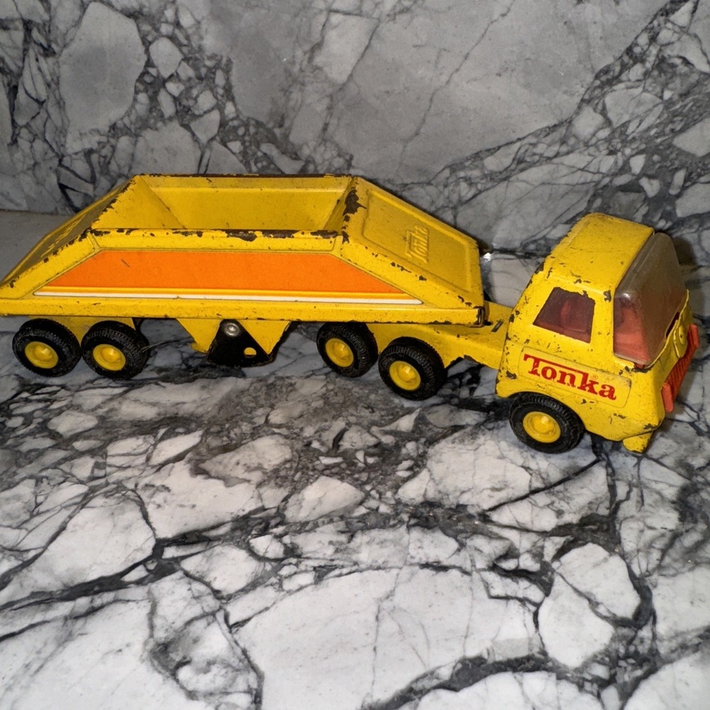 Vintage Mini Tonka Bottom Dump Yellow Semi & Trailer Truck #55010 Pressed Steel